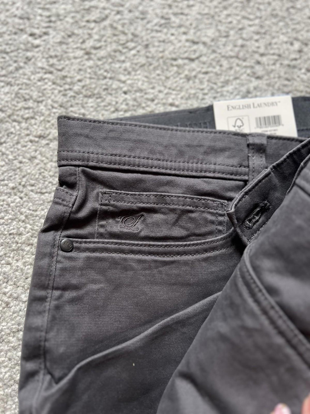 English Laundry Iron 5-pocket Chinos, Size 36” X 32”