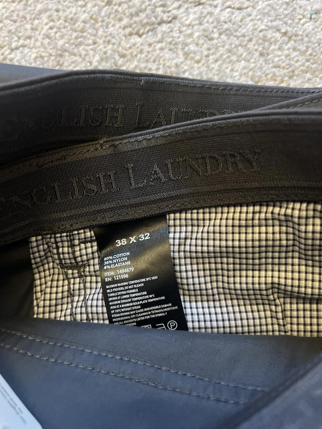 English Laundry Grey  5-pocket Chinos, Size 38” X 32”￼