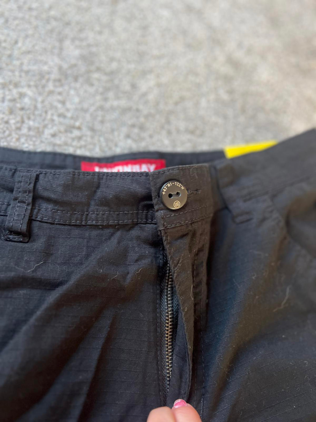 Unionbay black cargo shorts, size 32” waist