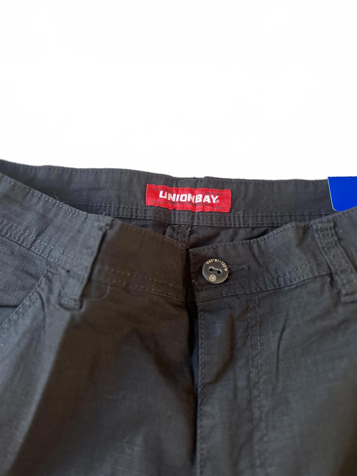 Unionbay black cargo shorts, size 36” waist