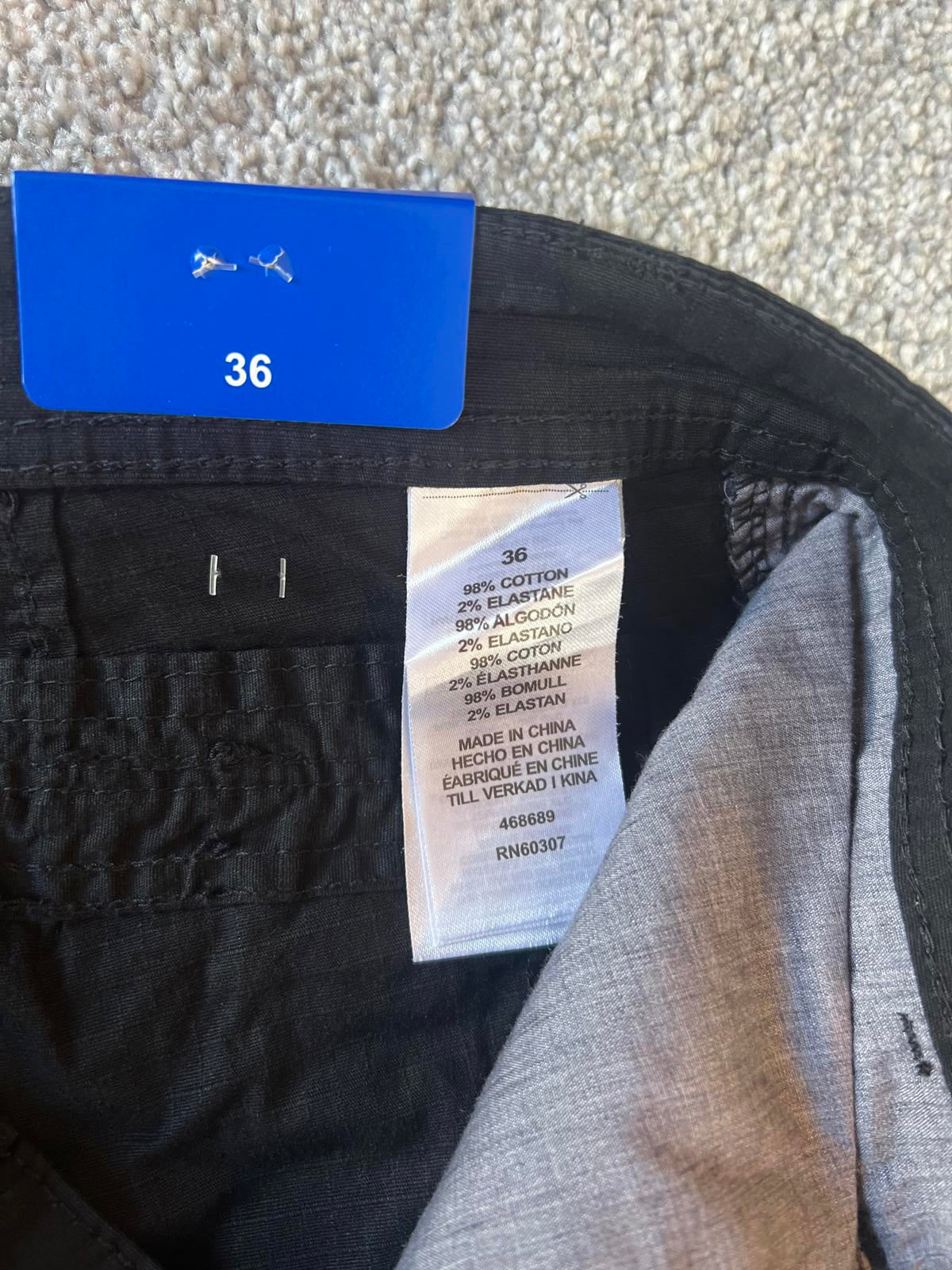 Unionbay black cargo shorts, size 36” waist