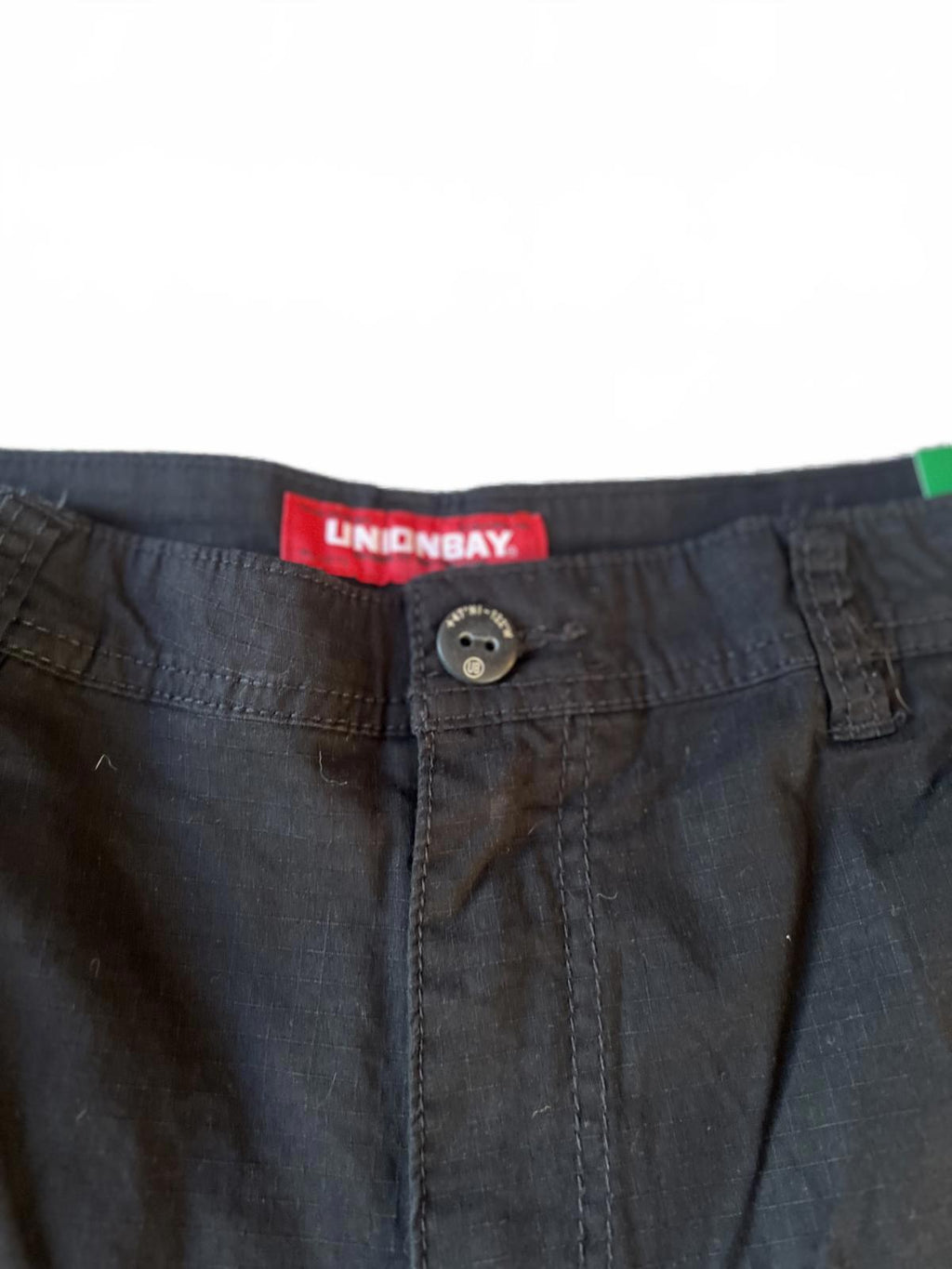 Unionbay black cargo shorts, size 38” waist