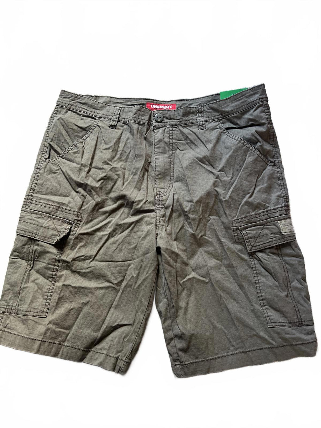 Unionbay Green cargo shorts, size 38” waist