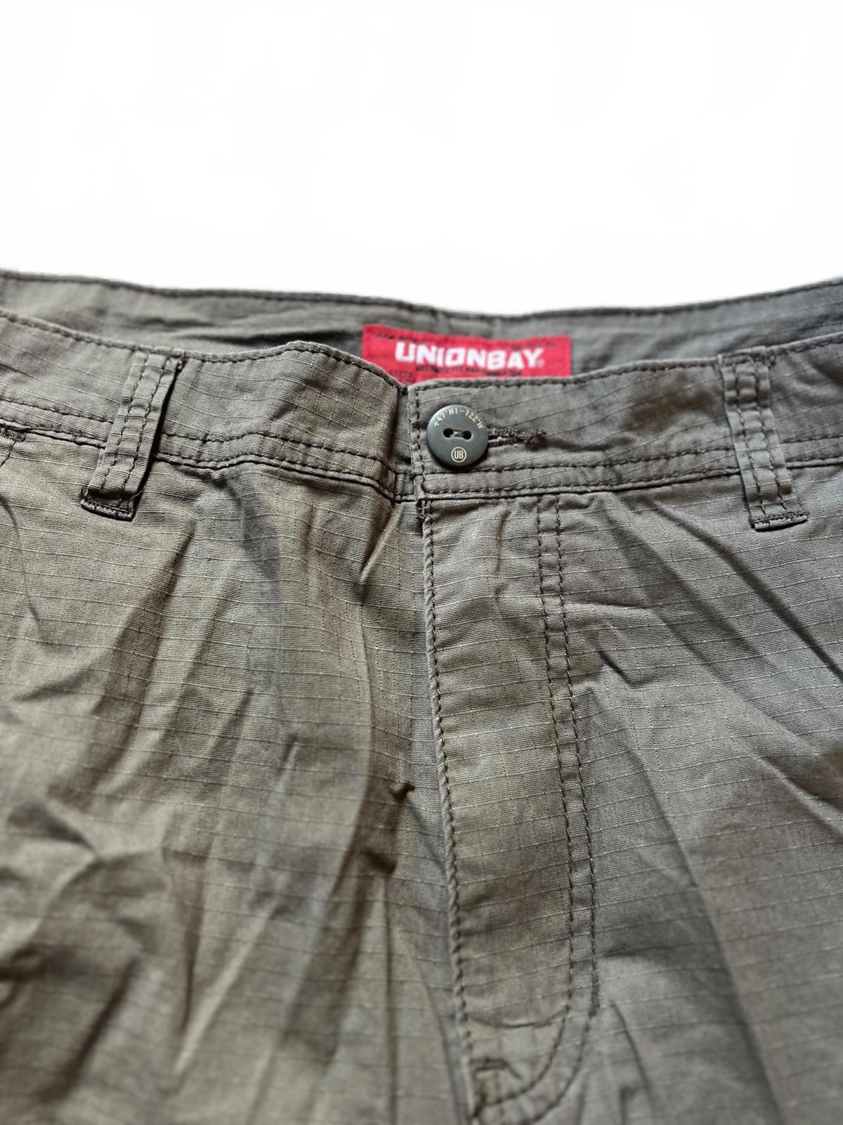 Unionbay Green cargo shorts, size 38” waist