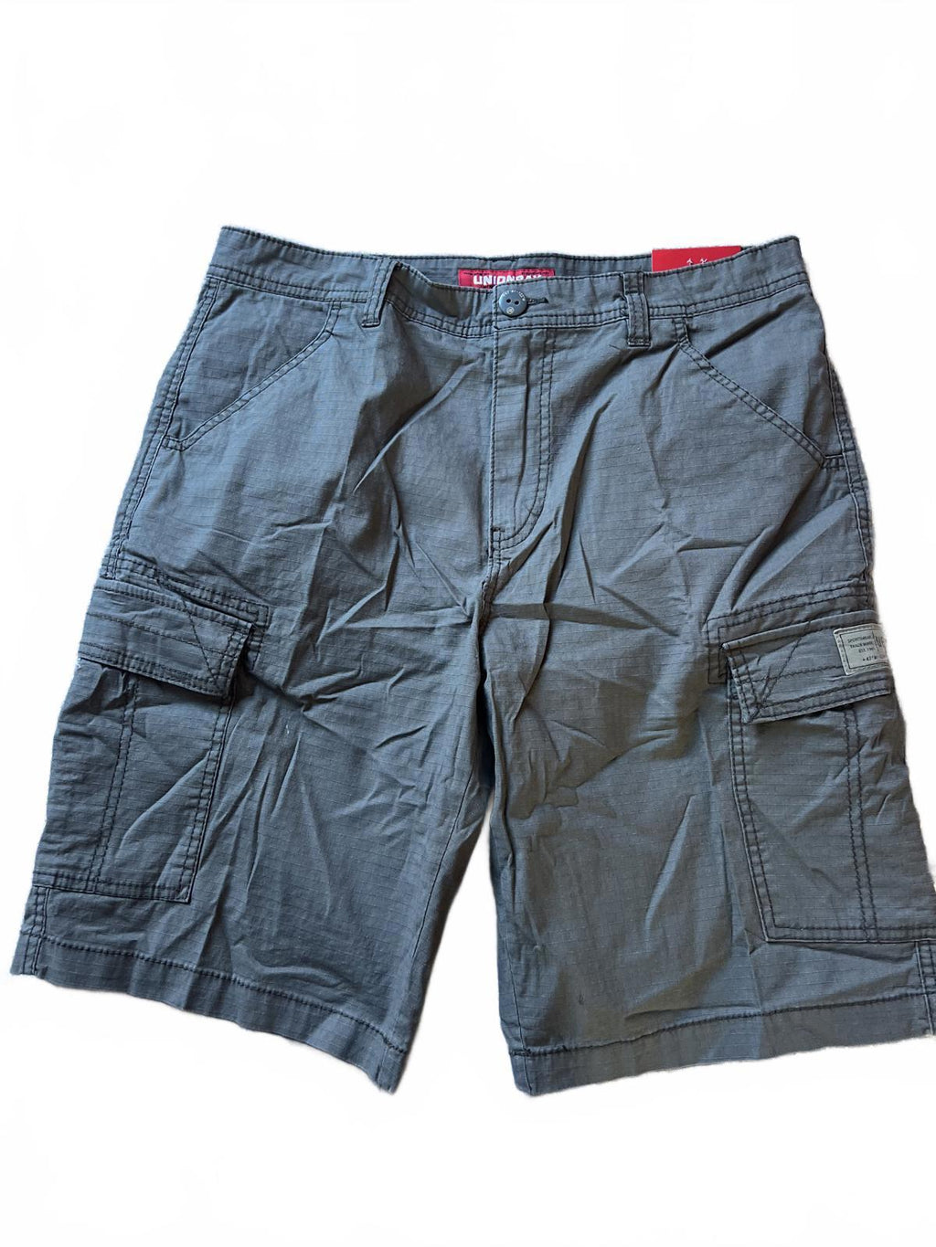 Unionbay Green cargo shorts, size 34” waist