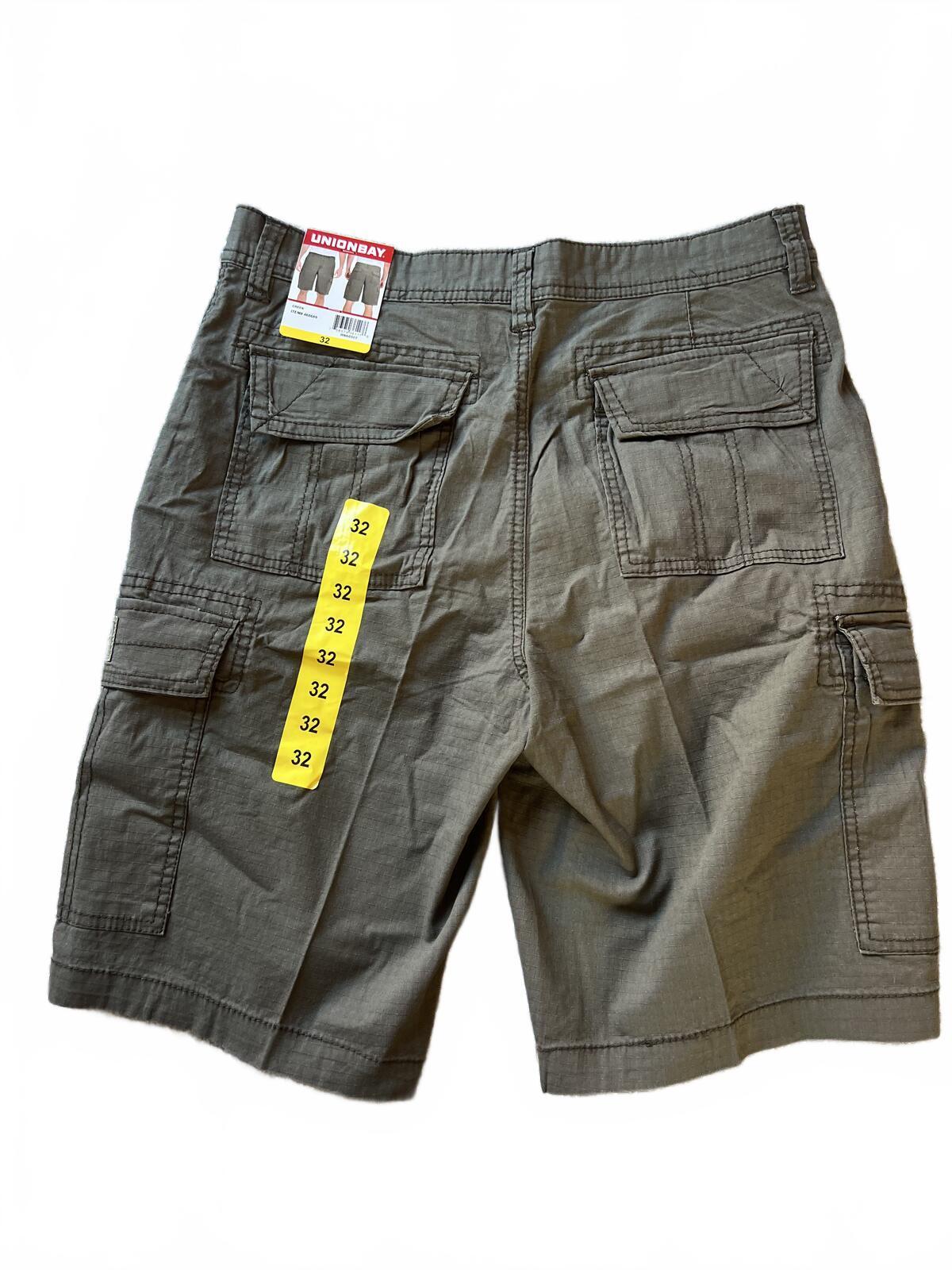Unionbay Green cargo shorts, size 32” waist