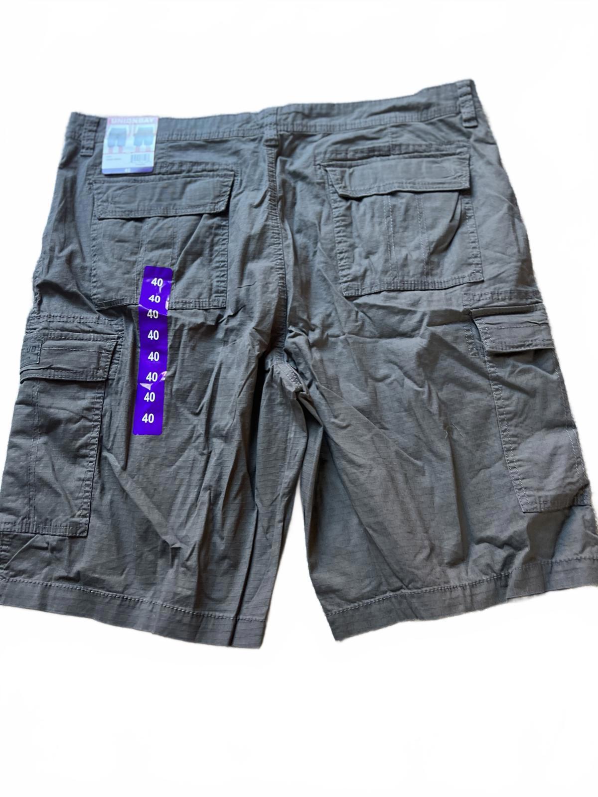 Unionbay grey cargo shorts, size 40” waist