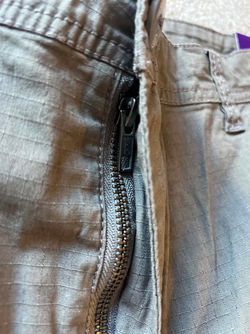 Unionbay grey cargo shorts, size 40” waist