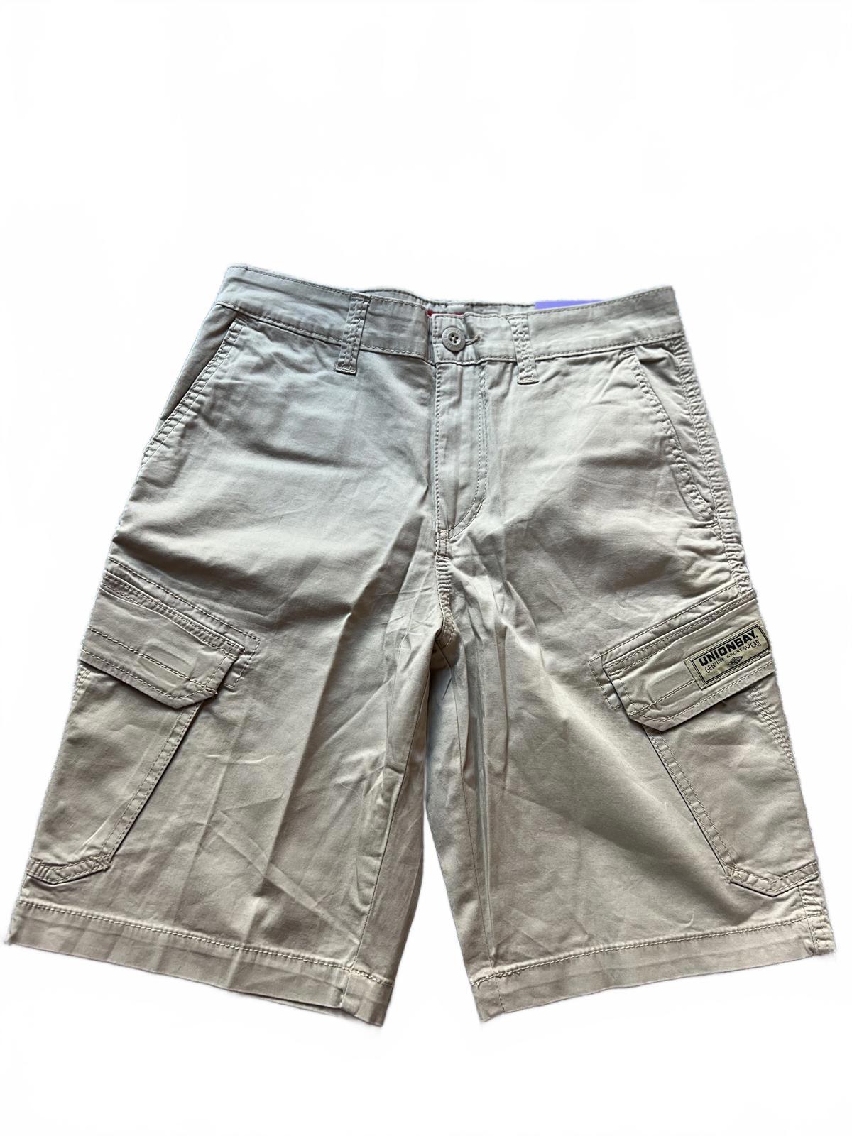 Unionbay tan cargo shorts, size 30” waist