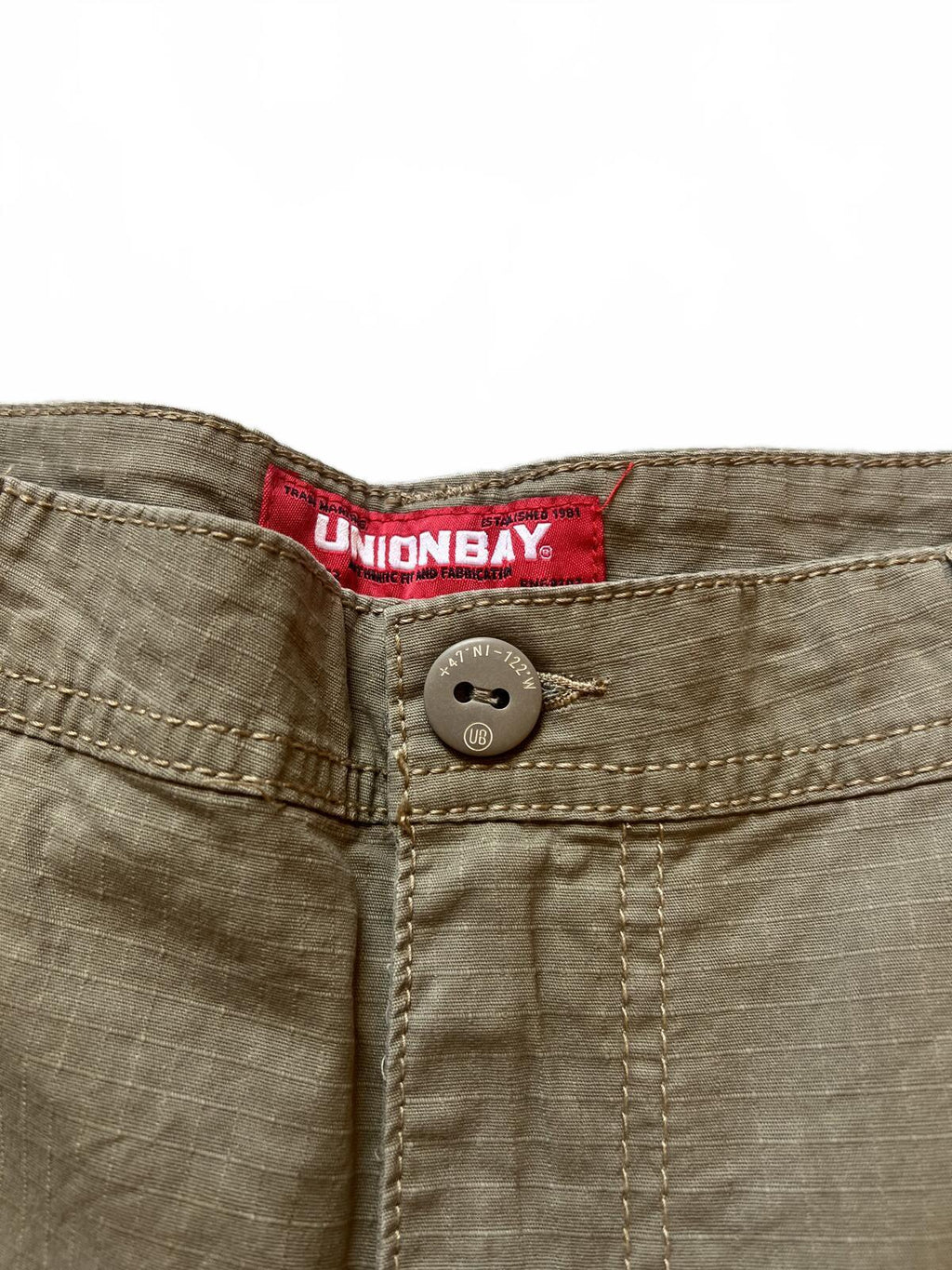 Unionbay tan cargo shorts, size 36” waist