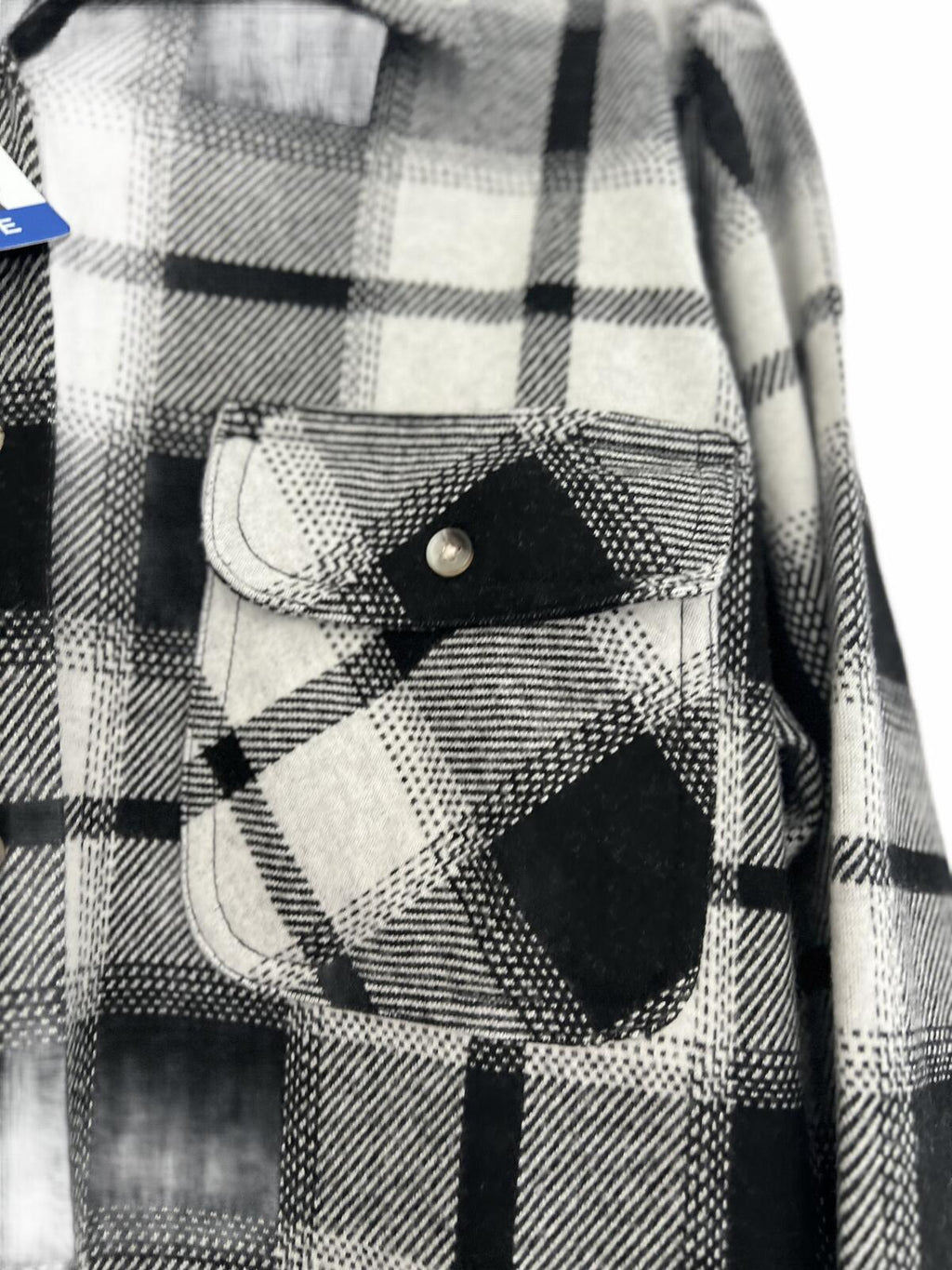 Ladies soft feel black & white check shirt, size large
