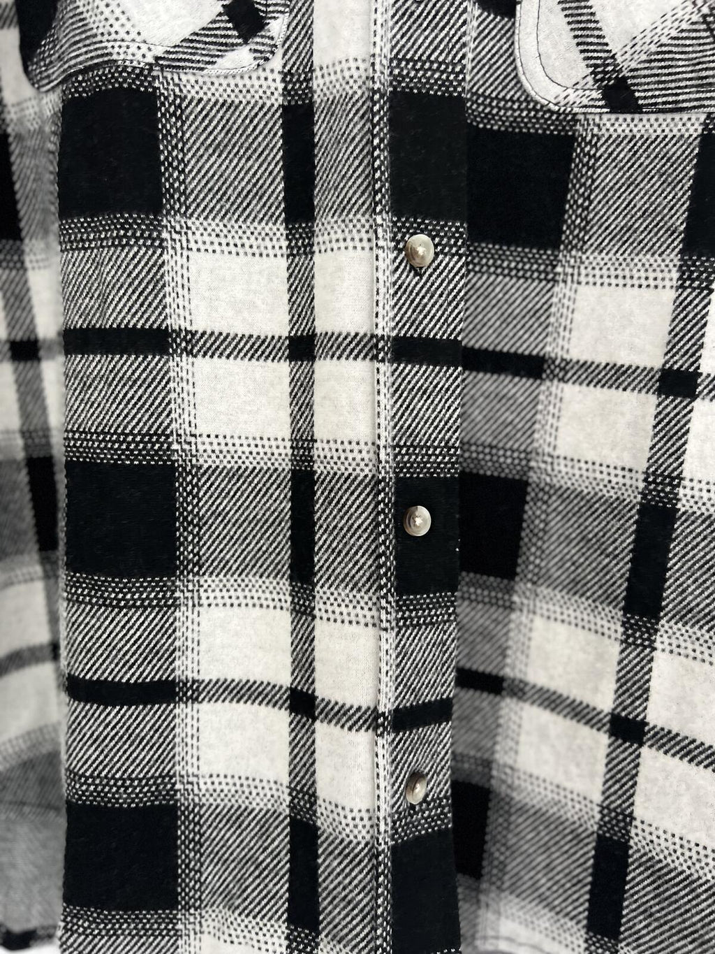 Ladies soft feel black & white check shirt, size large