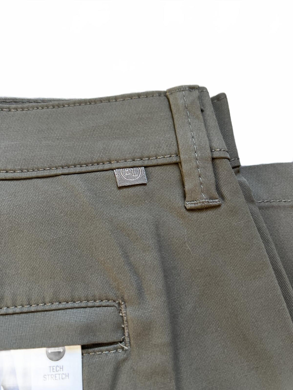 English Laundry mushroom flat front chinos, size 40” x 32”