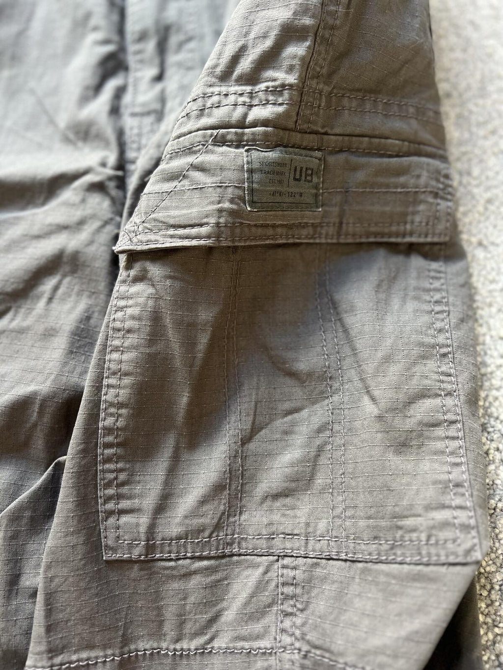 Unionbay grey cargo shorts, size 34” waist
