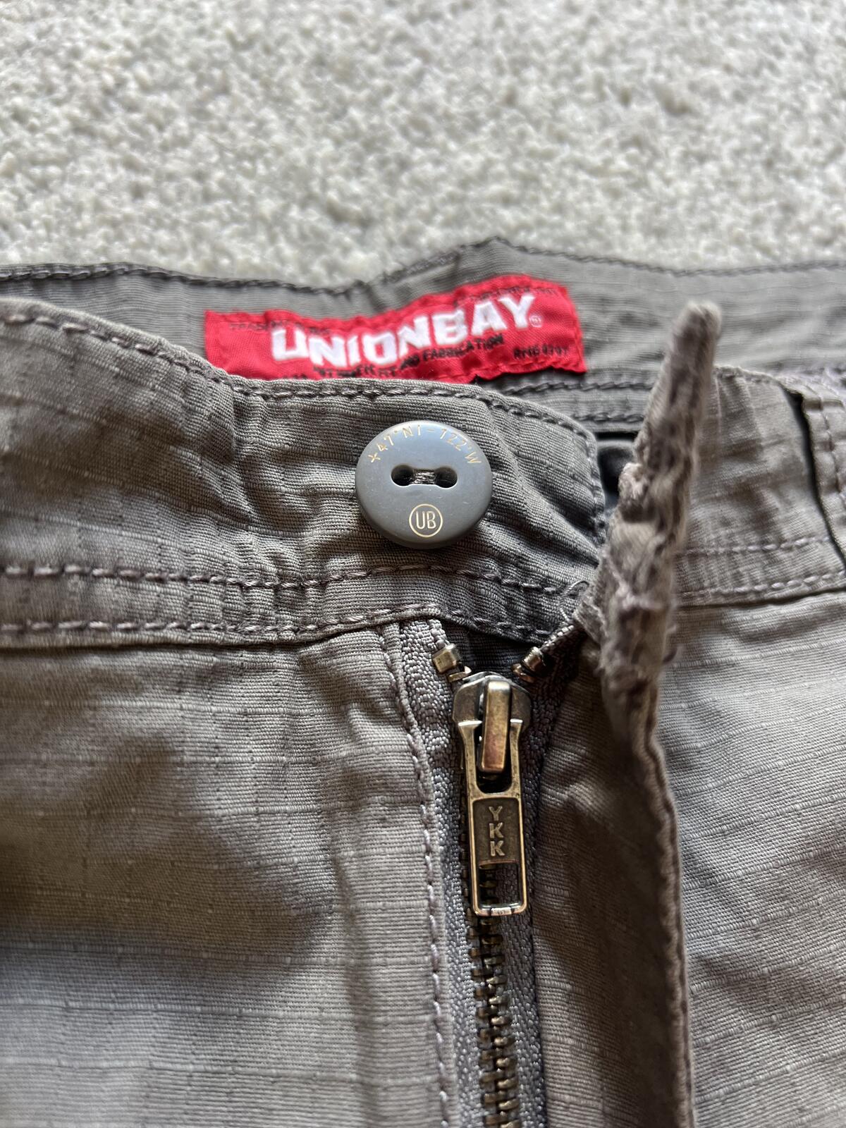 Unionbay grey cargo shorts, size 34” waist