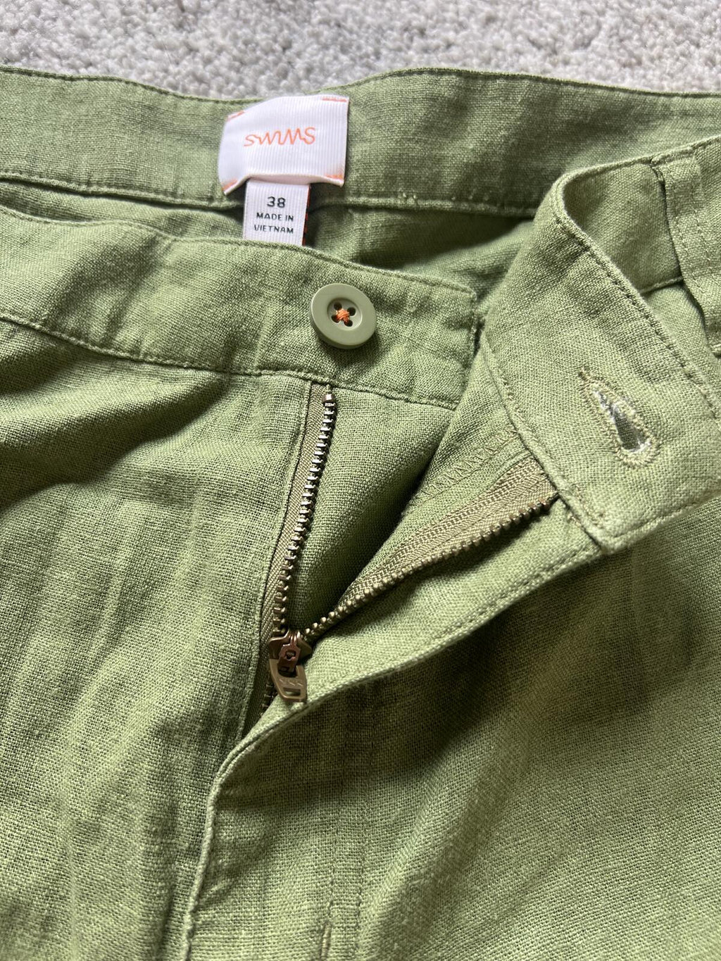 Swims green linen blend shorts, size 38” waist