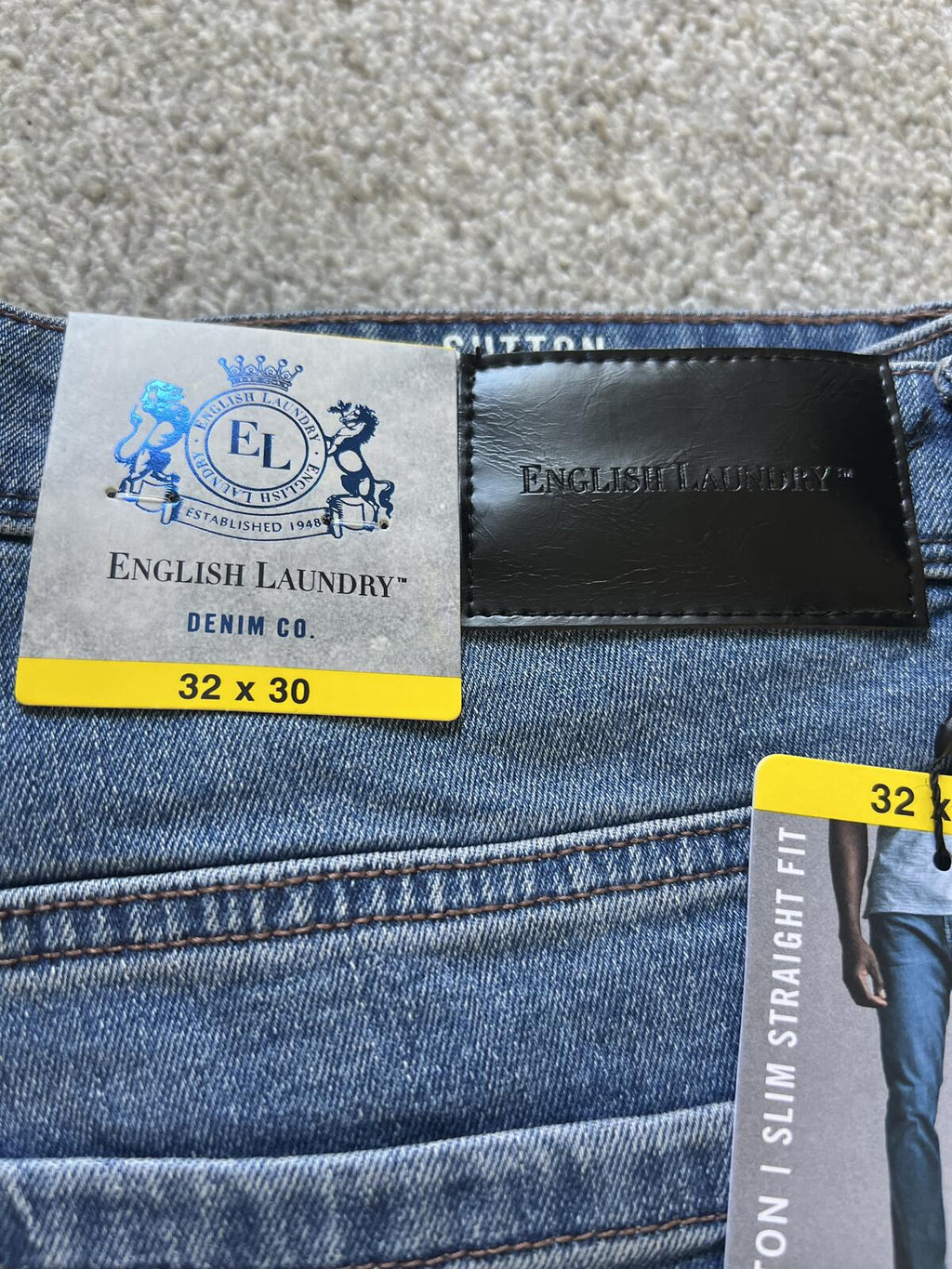 English Laundry light blue jeans, size 32” x 30”