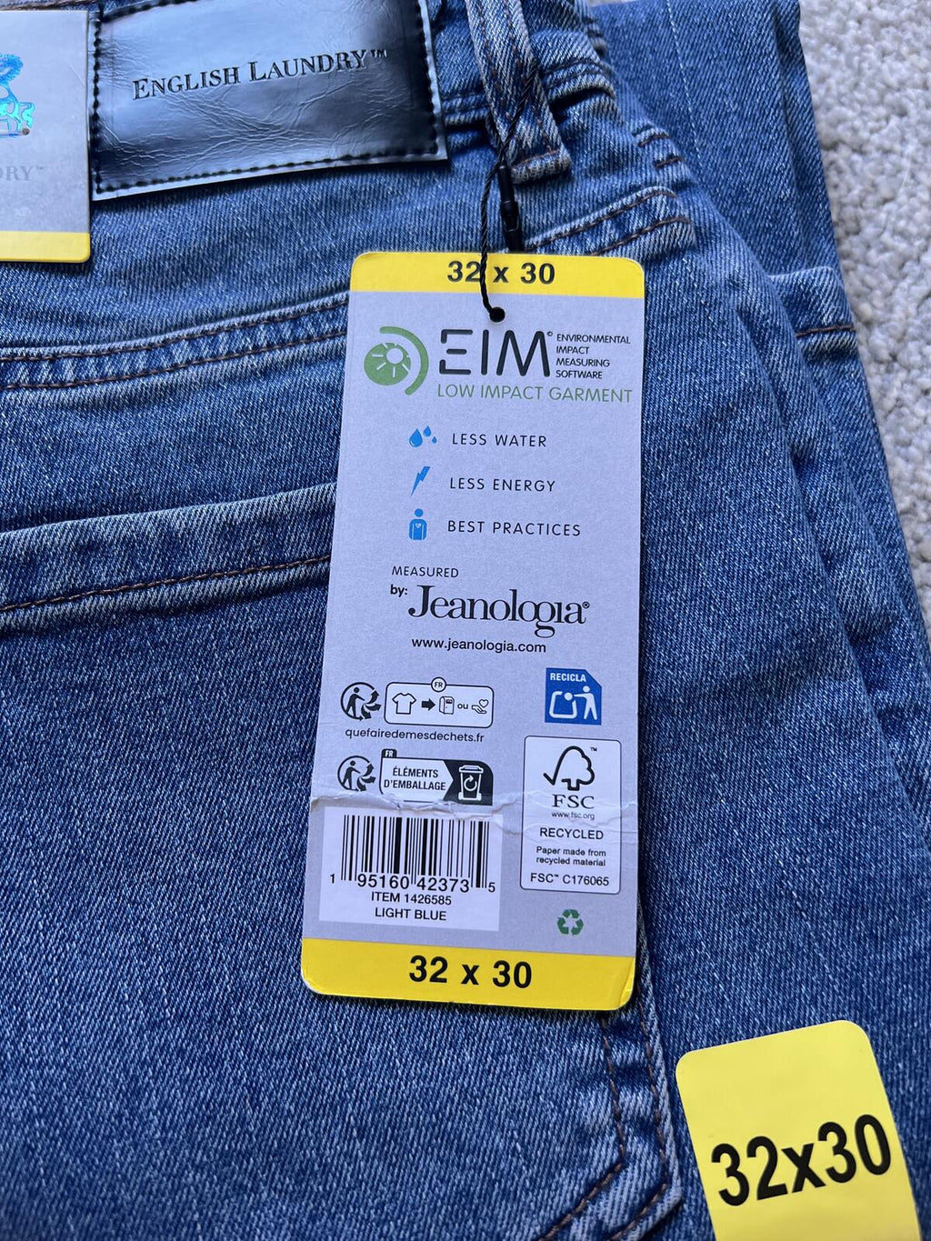 English Laundry light blue jeans, size 32” x 30”