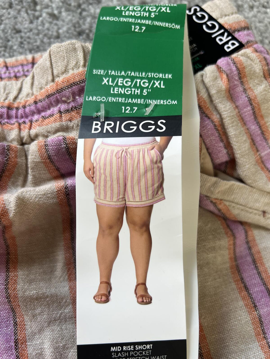 Ladies mid rise pink stripe shorts, size XL