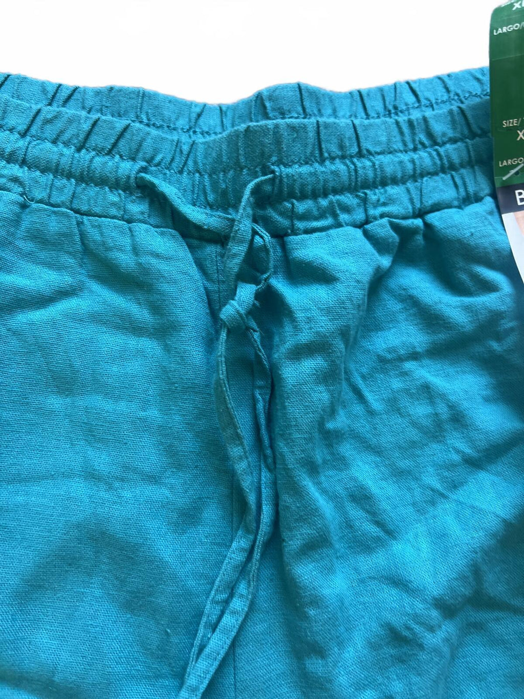Ladies teal mid rise shorts, size XL