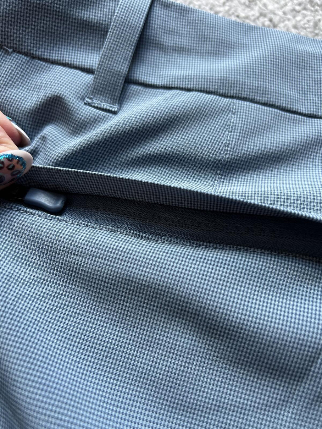 Hang Ten blue chino shorts, size 38” waist