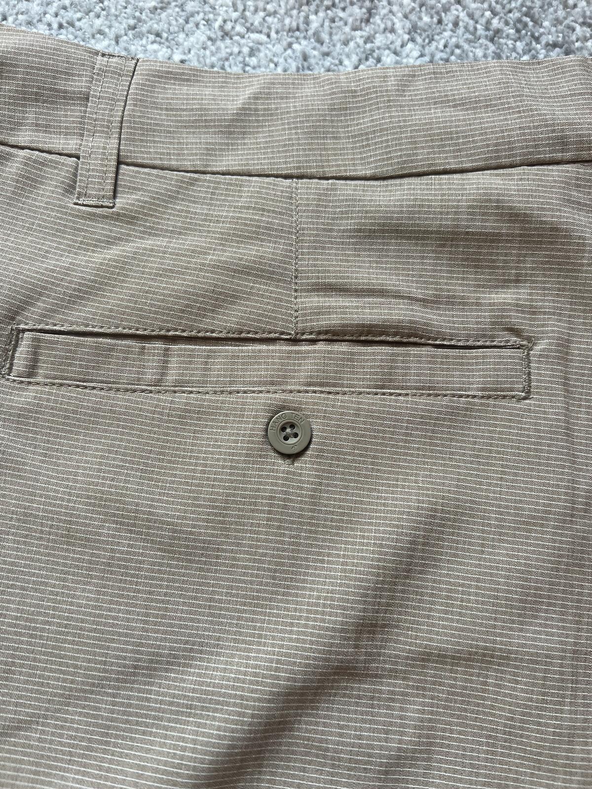 Hang Ten tan chino shorts, size 40” waist