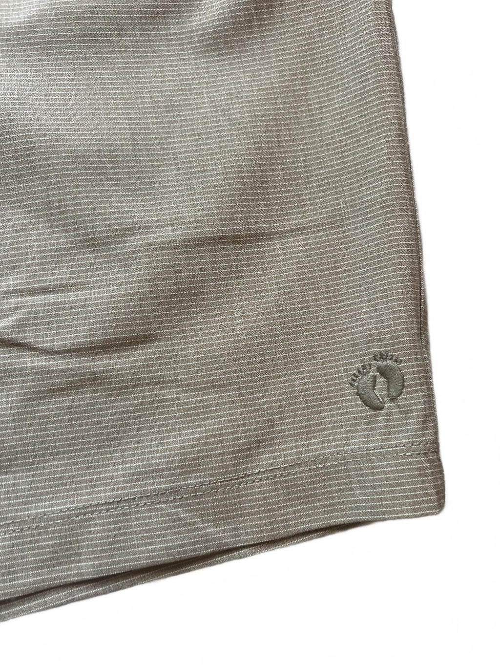 Hang Ten tan chino shorts, size 40” waist