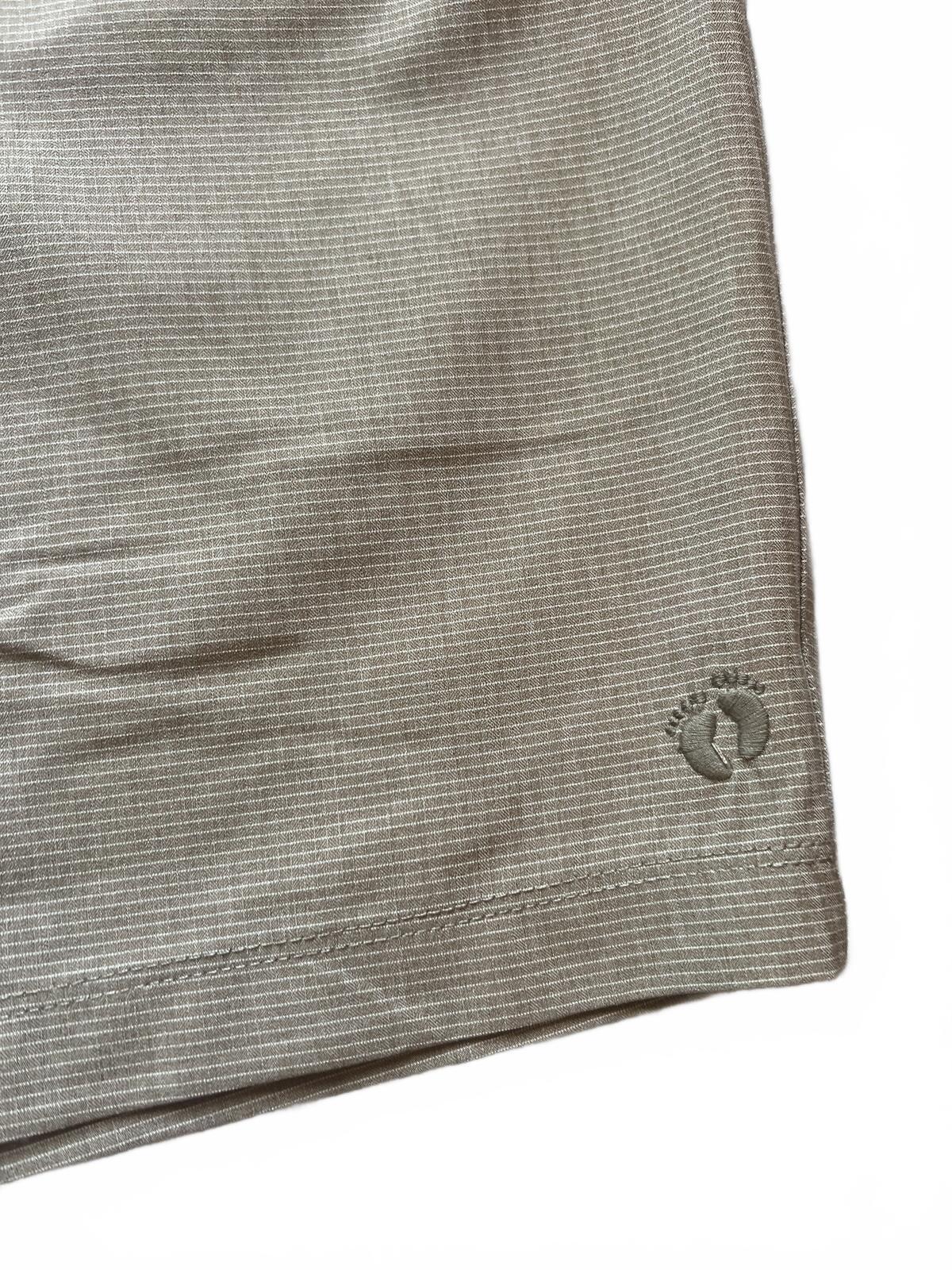 Hang Ten tan chino shorts, size 40” waist