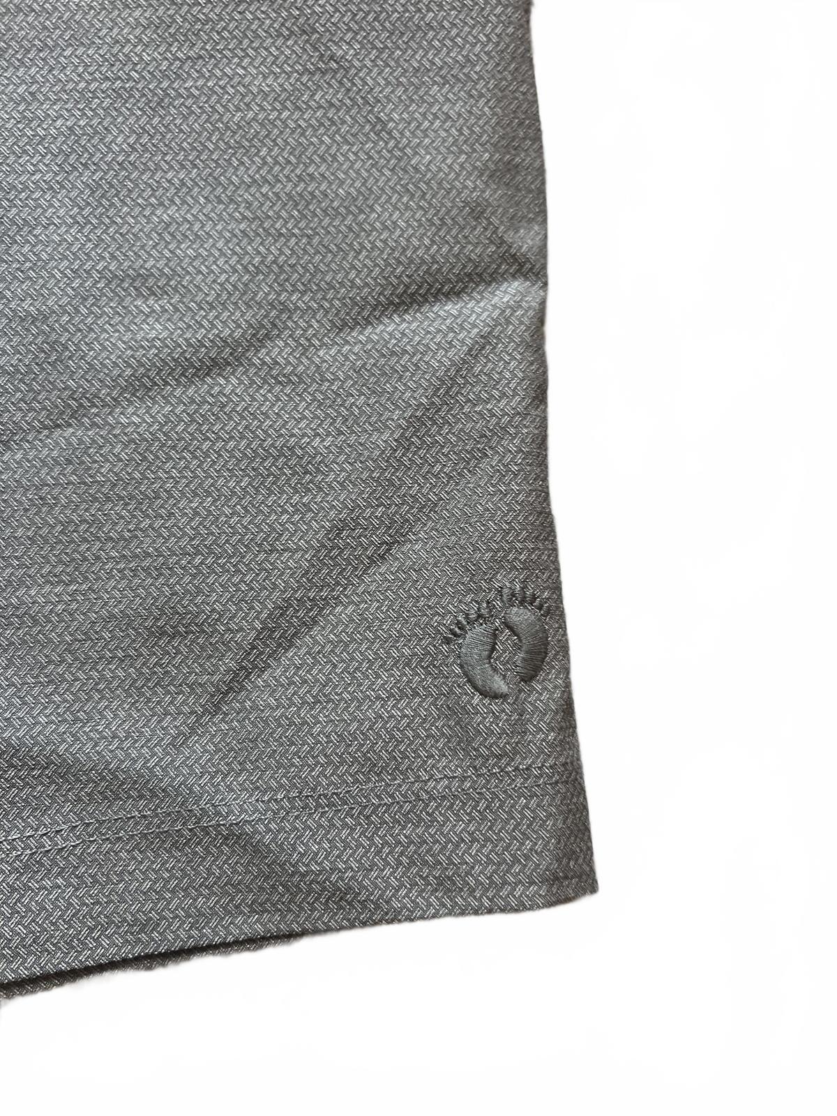 Hang Ten grey chino shorts, size 38” waist