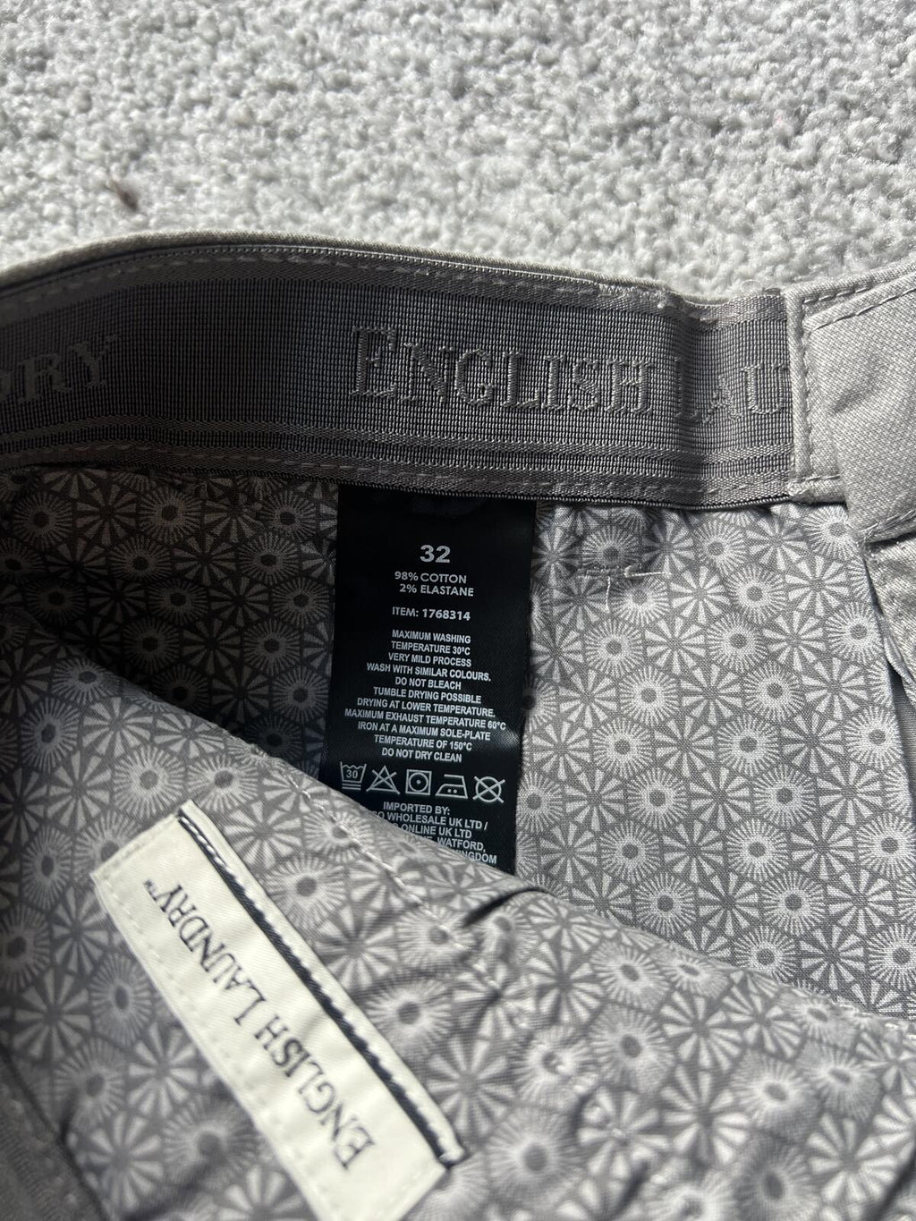English Laundry grey flat front chinos, size 32” waist