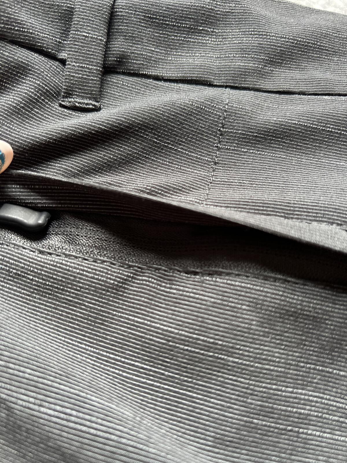 Hang Ten black chino shorts, size 38” waist