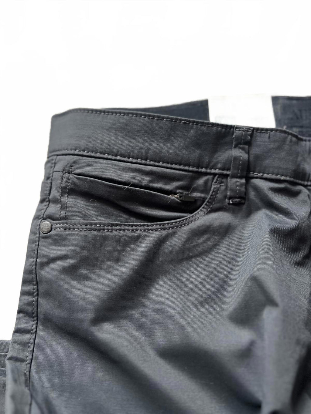 English Laundry grey 5-pocket chinos, size 32” x 34”