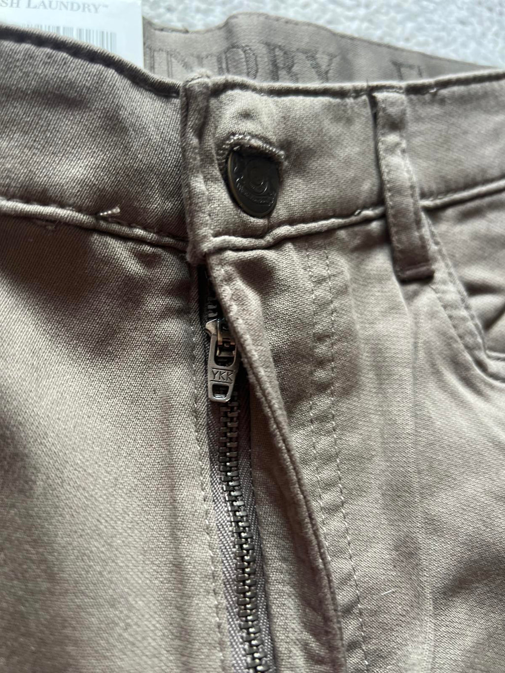 English Laundry tan 5-pocket chinos, size 32” x 30”