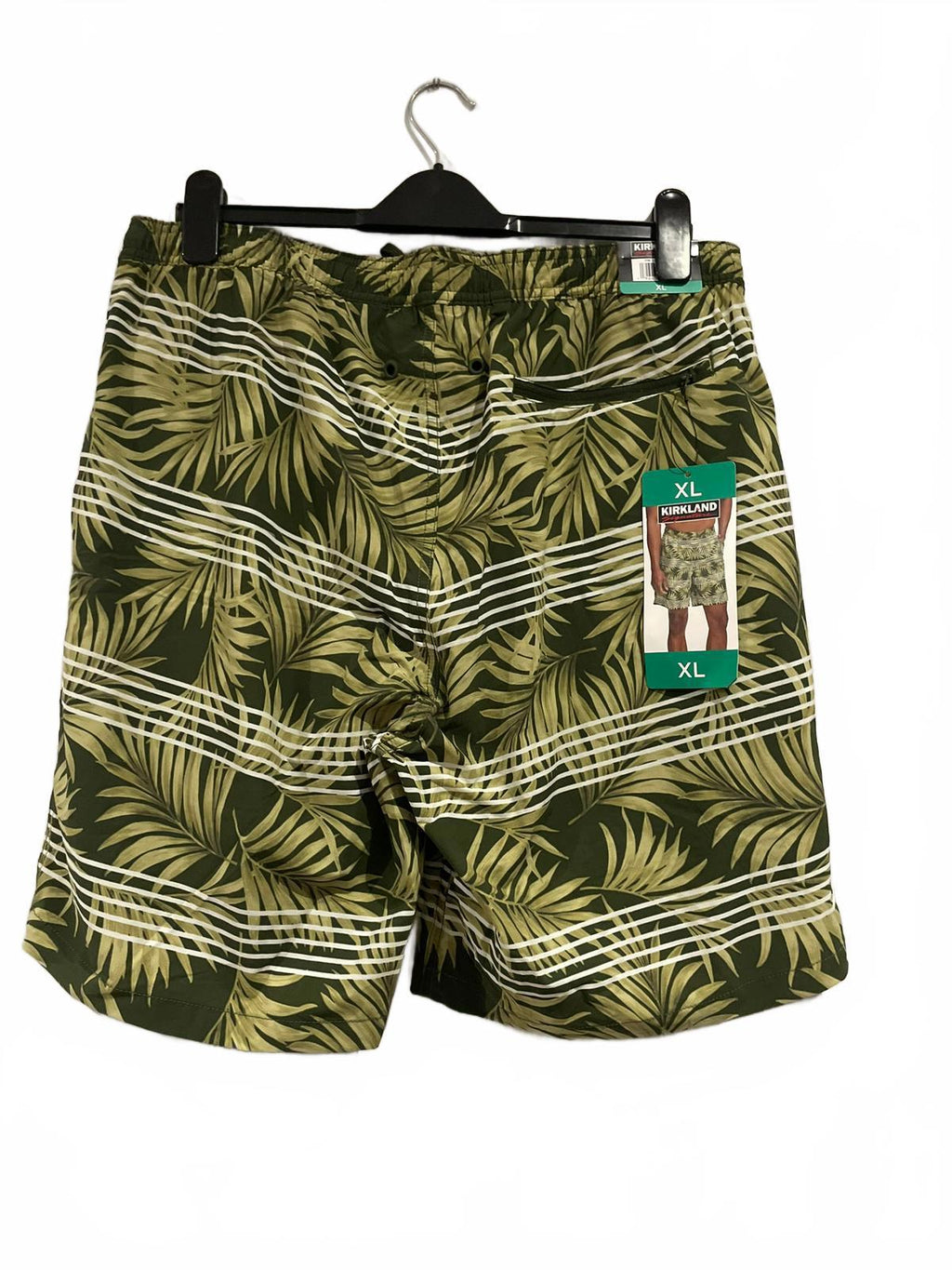 Kirkland men’s green patterned swim shorts, size XL
